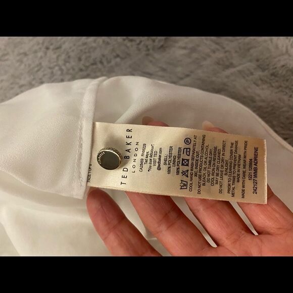 Ted Baker lace top, size 3(L) - Picture 9 of 9